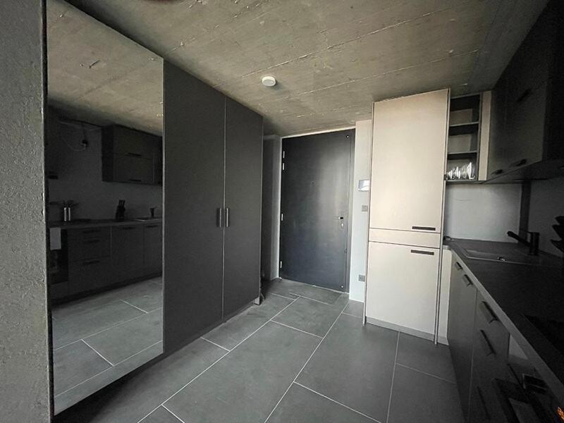 Luxe With Pool, Sauna, Jacuzzi, Gym, Balcony Apartment